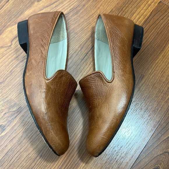 L.L. Bean Signature Loafers Sz 7.5 M Classic Slip-On Brown Leather - Picture 5 of 9